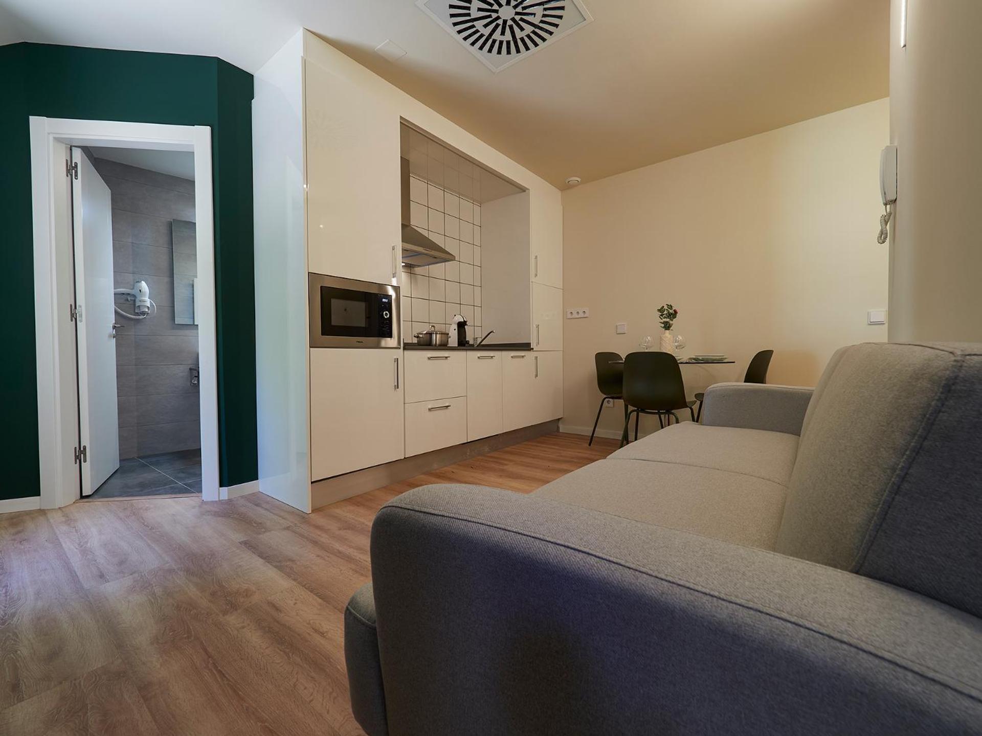 Apartantiguo Altamirano 13 *